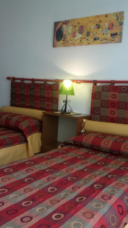Casa Tarragona Bed and Breakfast Alghero Rum bild
