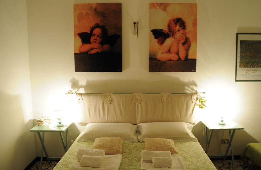 Casa Tarragona Bed and Breakfast Alghero Rum bild